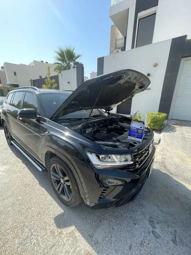 On-site Ford Edge Battery Replacement for drivers in Al Khor