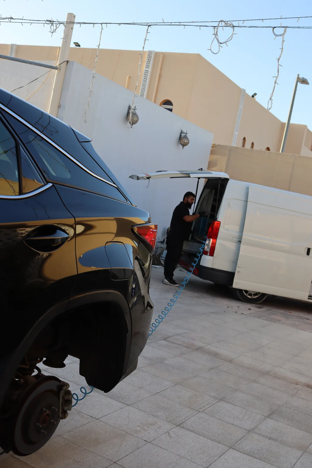 Mobile Car Battery Qatar technician performing Battery A on-site